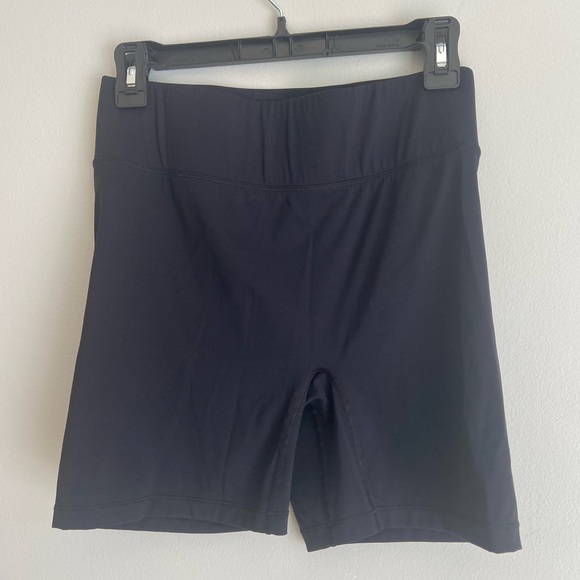 All Acess NYC black biker shorts Size Medium - Picture 1 of 4